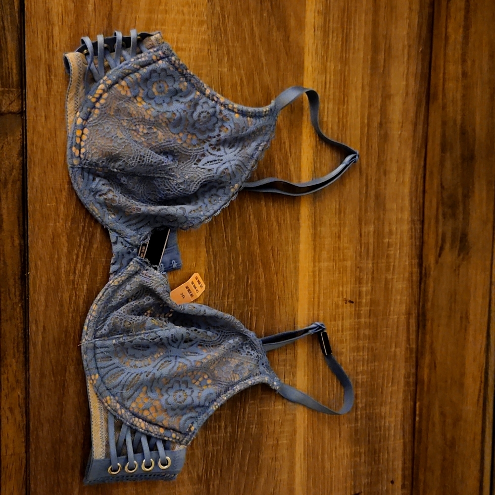 VS light blue bra 32C